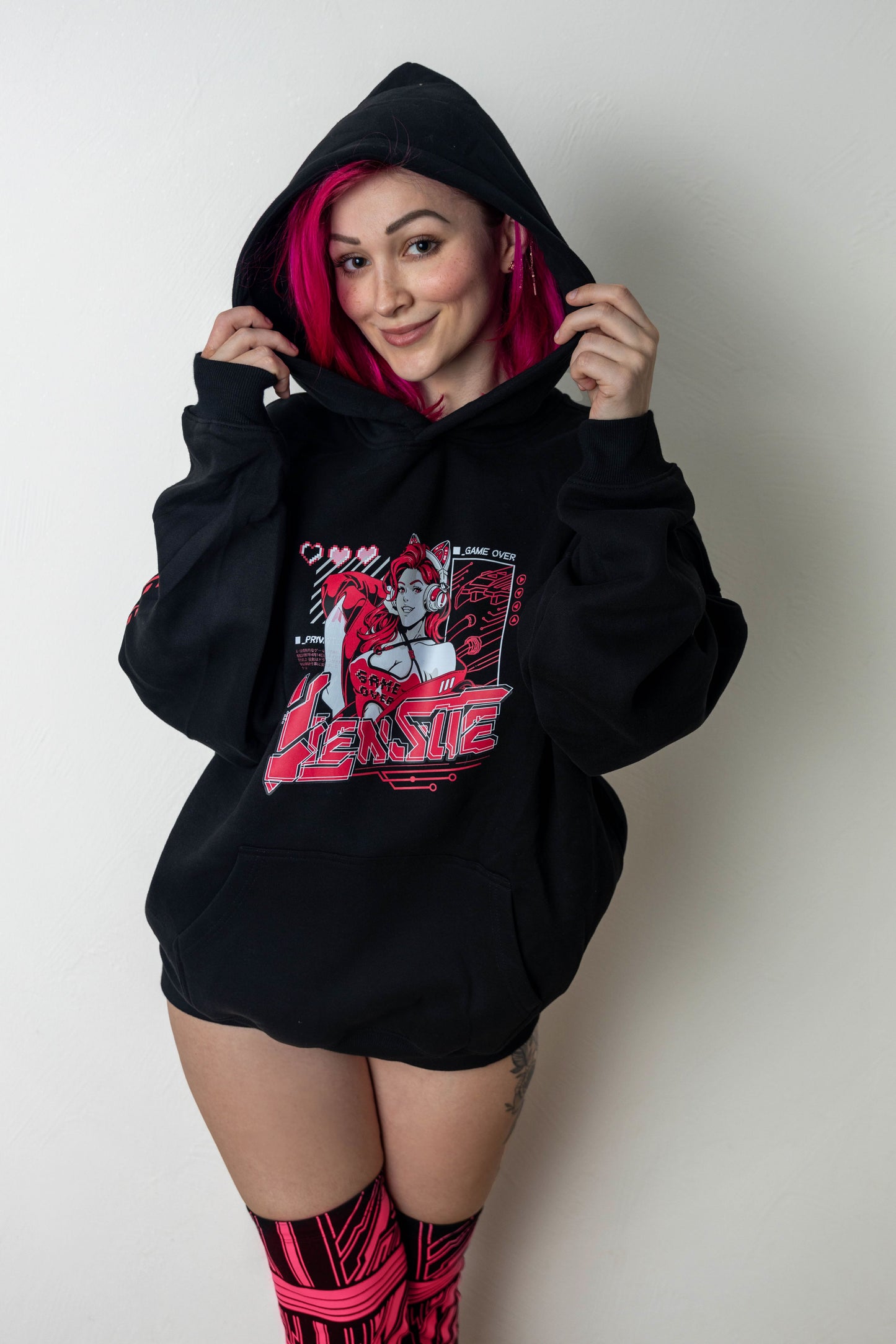 UNISEX Hoodie: Cyber / Gamer Girl