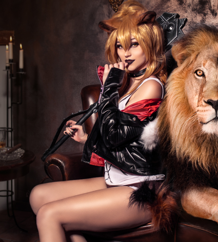 Cosplay Clearance: Siege Cosplay